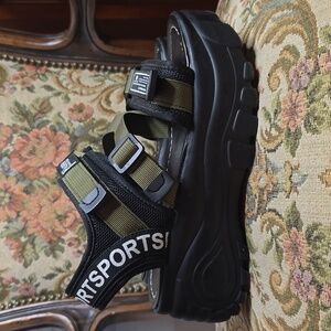 SHEIN Sports Platform Sandles Size 39 Black&Olive Green